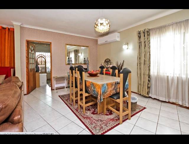 4 BEDROOM CLUSTER FOR SALE IN BRUMA